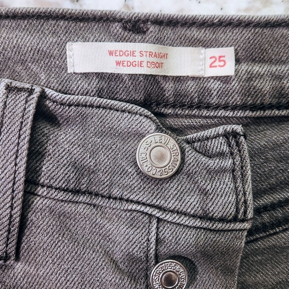 Levi's Wedgie Straight Gray Jeans Size 25 - Picture 6 of 10